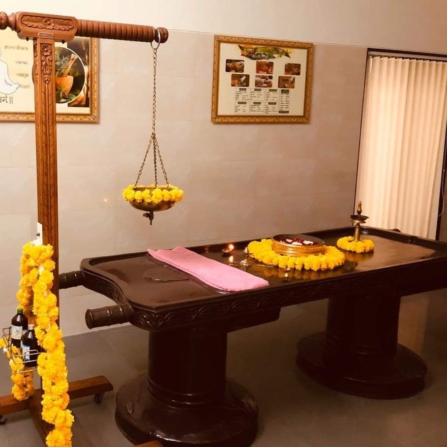 DS Ayur Kayakalpa treatment room